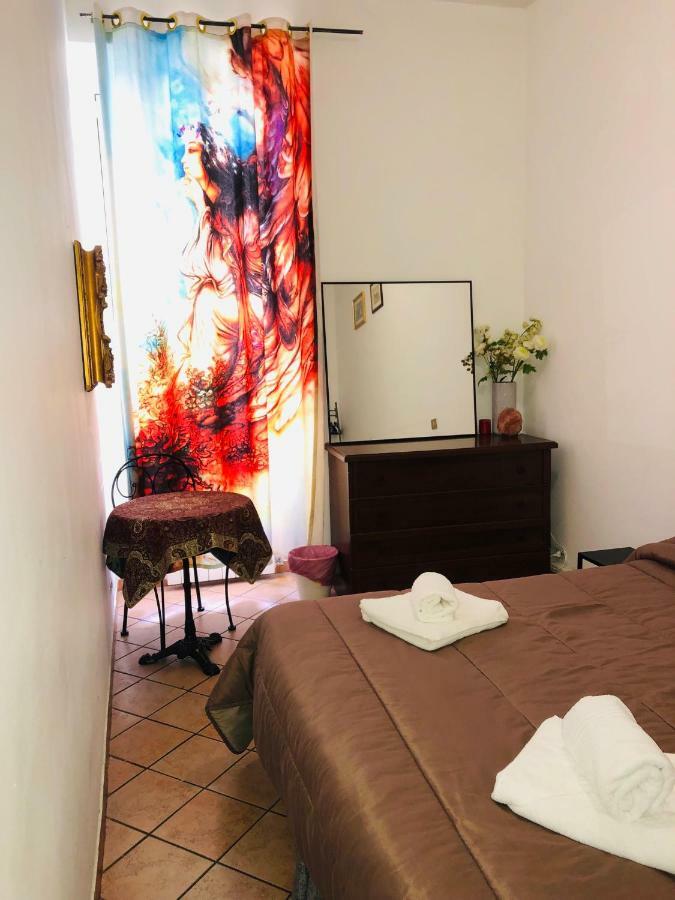 Parisa Suite Rom Exteriör bild