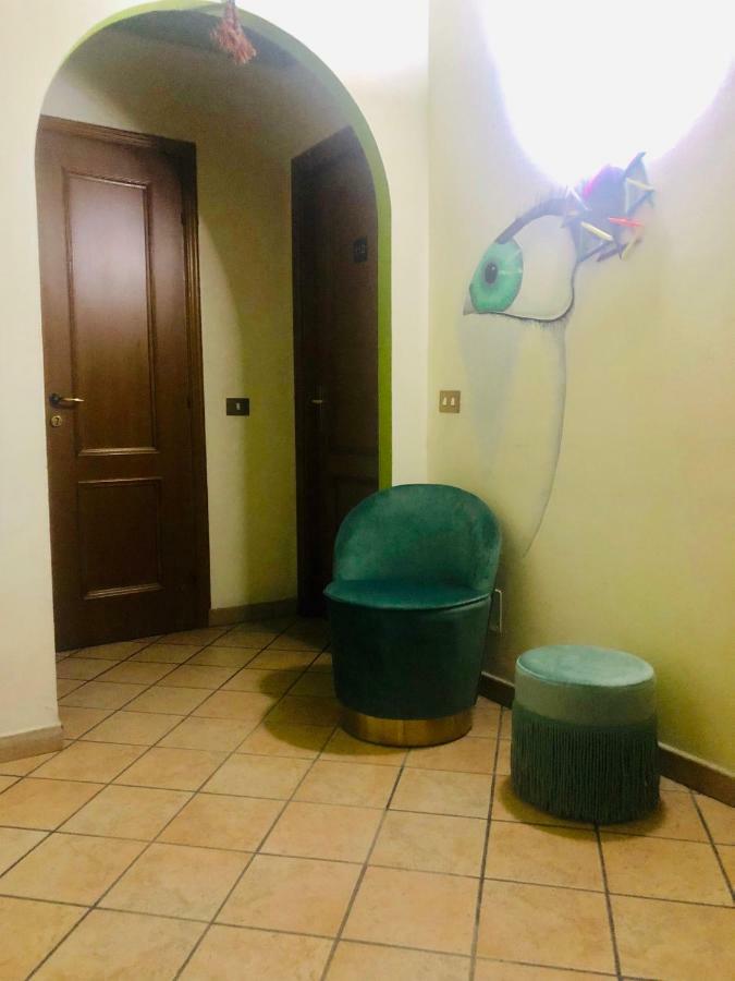 Parisa Suite Rom Exteriör bild